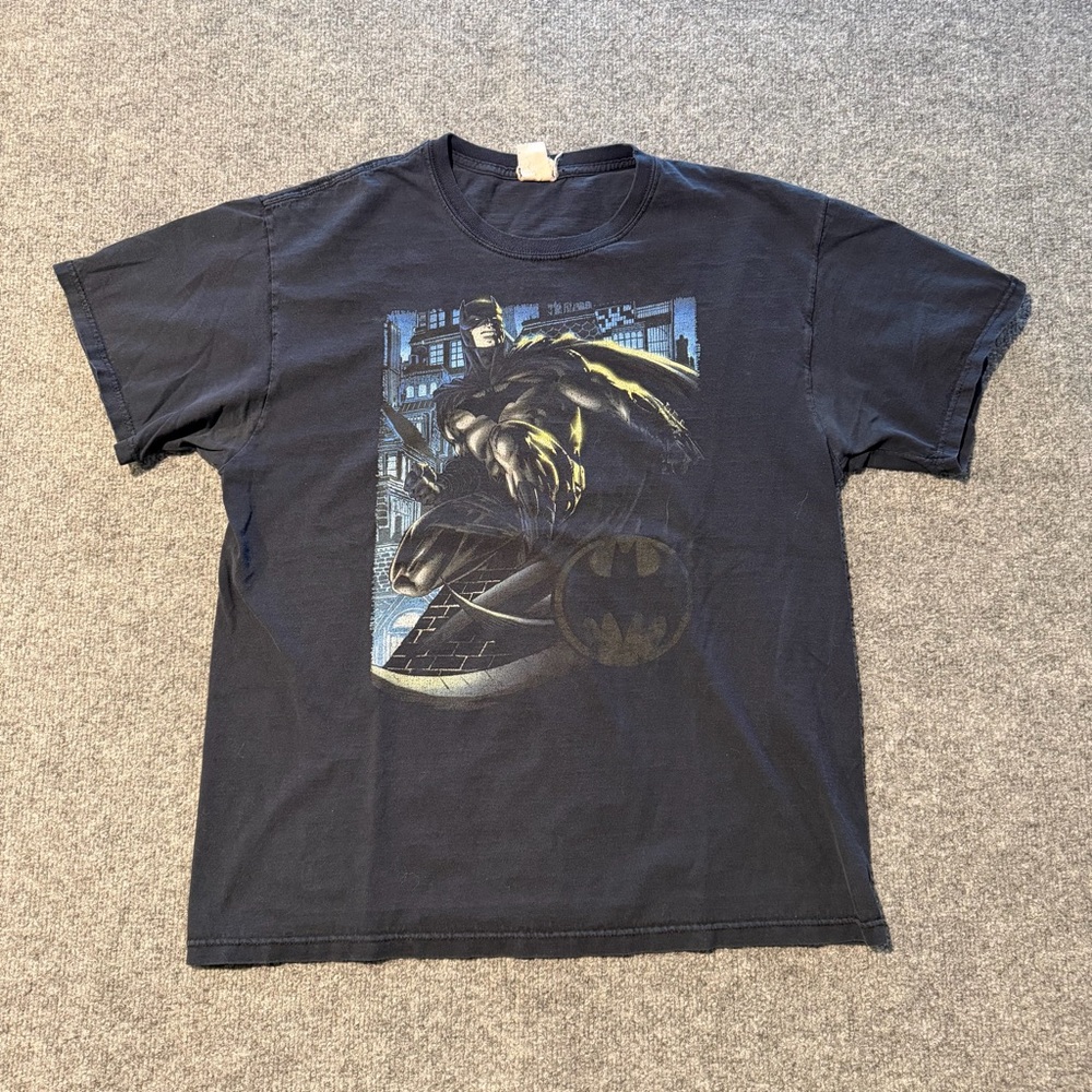 Vintage Batman DC Comics Graphic T-Shirt Black Faded  See Measurements